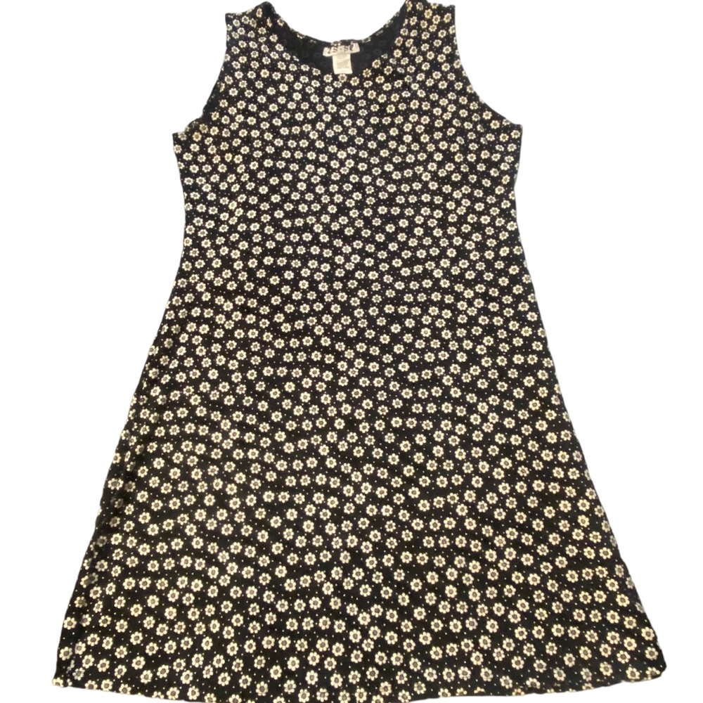 Black and white daisy sundress Large, resort wear, beach dress, casual or dressy